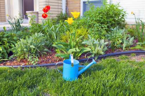 Footscray gardeners pruning and maintaining healthy shrubs