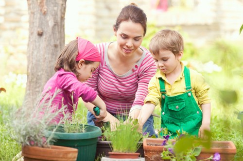 Gardeners Footscray creating a neat and inviting home garden